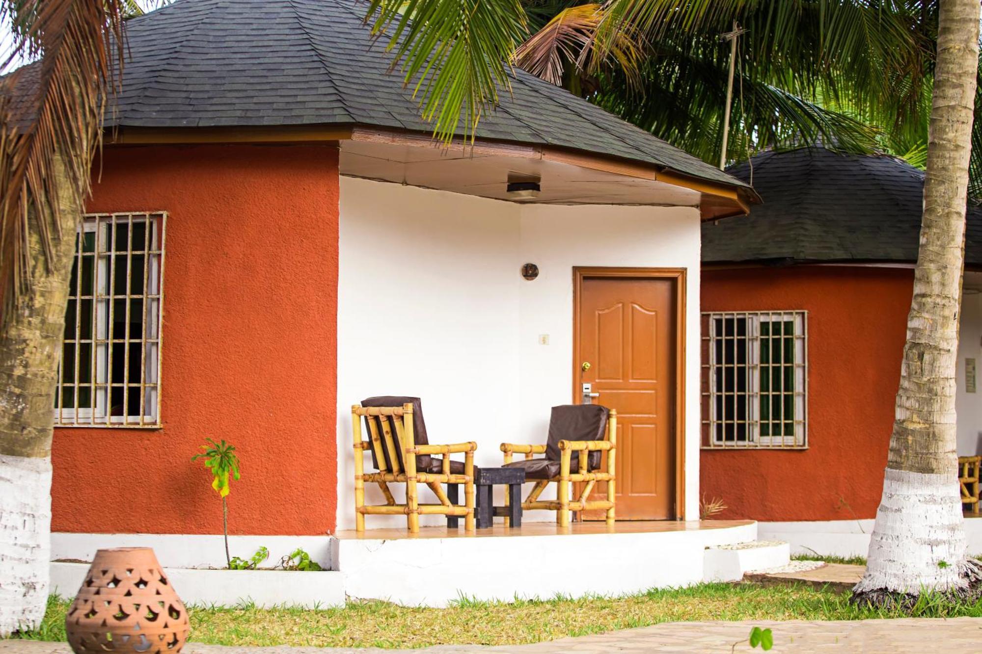 Atlantic Bay Resort, Prampram Exterior photo